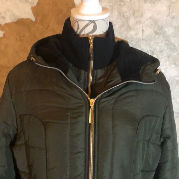 Details Woman’s Hoodie Coat - Picture 3 of 8